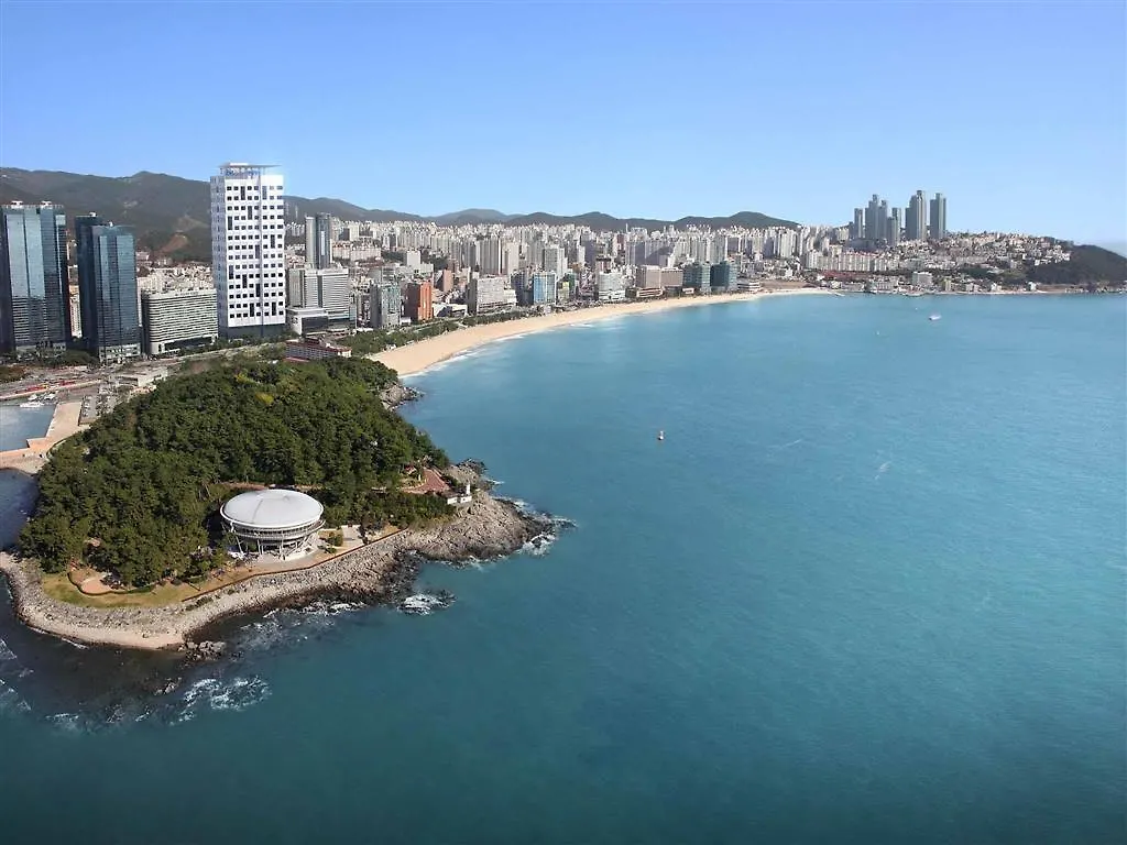 Отель Ambassador Busan Haeundae